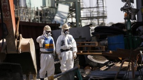15 000 души, обезопасявали "Фукушима-1", са били изложени на силна радиация