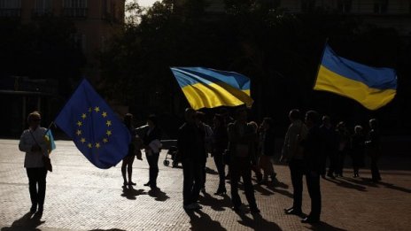 Украйна принуди централните банкери отново да отворят атласите