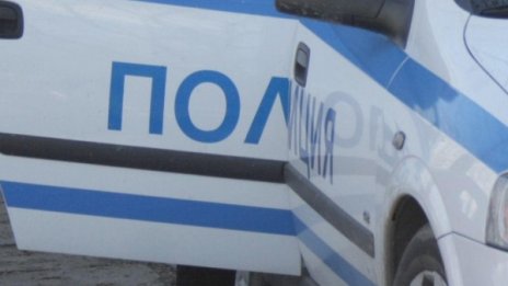 Задържаха 15-годишен, заплашил с бомба летище София