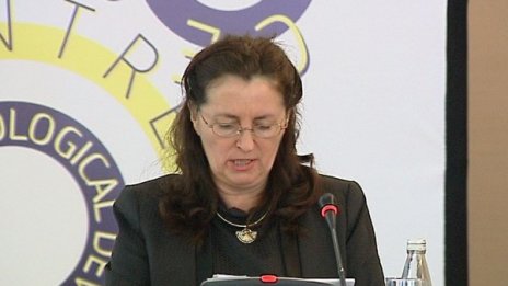 Бобева:  Държавата дава повече пари за иновации от частния сектор