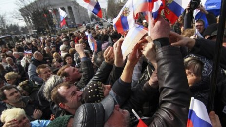 Военна компания ще потушава протестите в Източна Украйна
