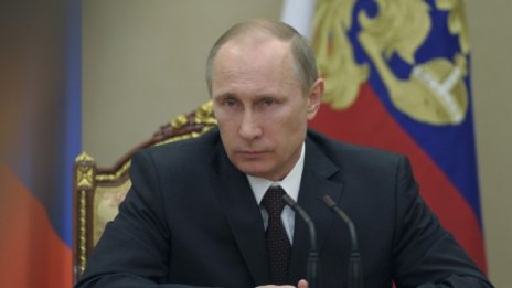 Путин купил апартамент на бившата си учителка по немски