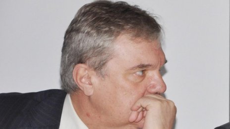 БСП е унизена, поставена в ъгъла, отсече Петков