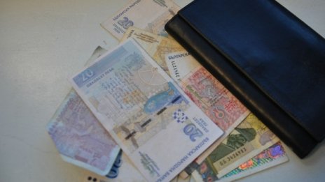 Предлагат работниците да договарят директно заплатите на ниво предприятие  