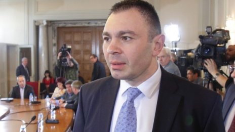 Лазаров обвини в предателство полицаите, снимали в Лясковец 