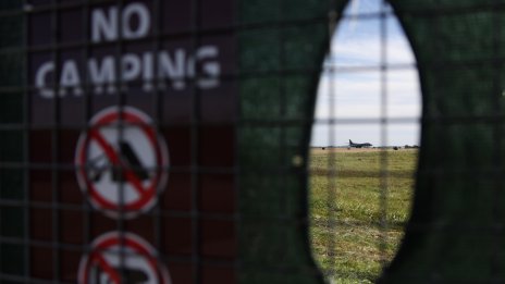 САЩ инвестират $800 млн. във възстановяването на летище от Втората световна война