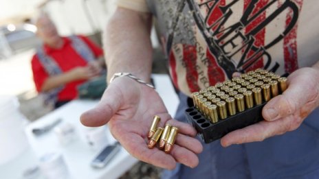 САЩ остават с най-високи военни разходи в света