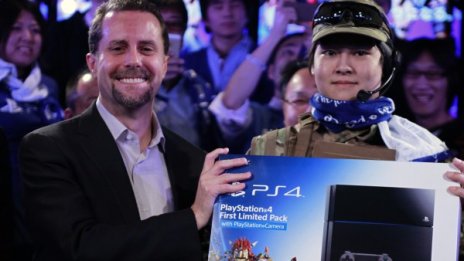 Sony не смогва да отговори на търсенето на PlayStation 4