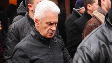 Путин е истински държавник, ЕС е подвластен на САЩ