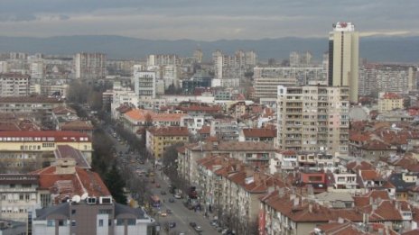 Пак се купуват жилища на груб строеж