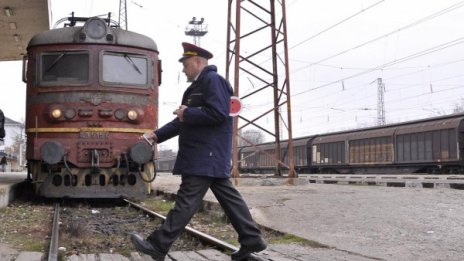 Едва ли БДЖ ще плати дълговете си следващите 10 години