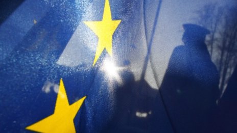 Европейски сайт ни помага при избора на партия