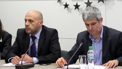 Компроматната война е инструментът на безсилието!