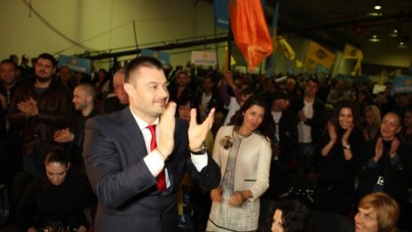 "За една петилетка ще вдигнем държавата от руините"