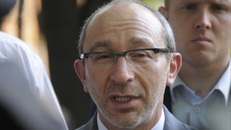 Раненият кмет на Харков е настанен в болница в Израел