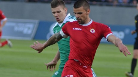 Лудогорец капарира титлата след труден успех над ЦСКА