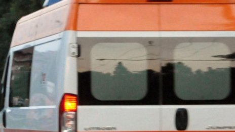 Жена загина при катастрофа с такси в Хасково