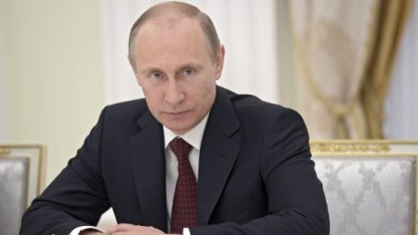 Путин затяга контрола над протестиращите