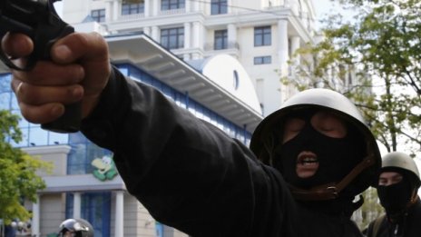 Сражения в Мариупол, убити са 20 проруски активисти