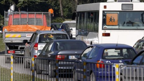 Тапа в София: Спират движението при Семинарията за няколко дни