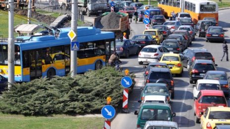 Затварят кръстовището при Семинарията от 15 май