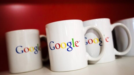 Google пази $30 млрд. за придобивания