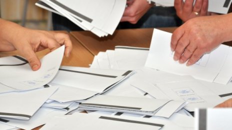 Избирателят на ГЕРБ: Висшистка в активна възраст от София