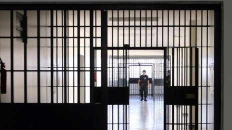 Осъдиха бивш свещеник за педофилия