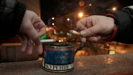 В Русия засилват ограниченията за пушене