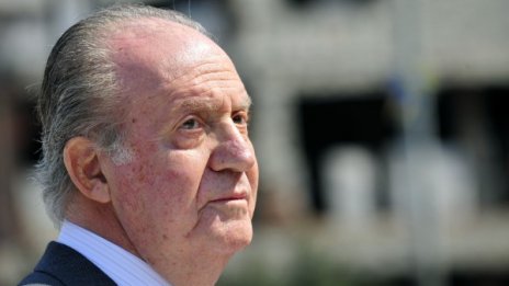 Хуан Карлос дава тласък на обновлението на монархията