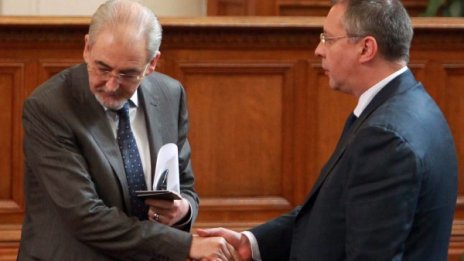 Местан изненадал Станишев за вот до края на годината 