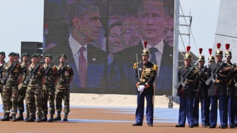 Обама и Путин се срещнаха неформално