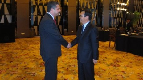 Стойнев: Ще подкрепим всяка китайска инвестиция