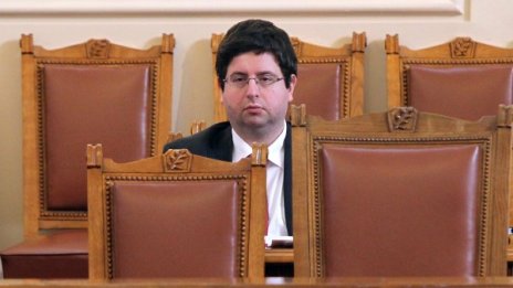 Фалит на държавата ли? Цинично твърдение!