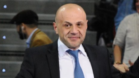 Опитът на БСП и ДПС да оцелеят родил разрива в коалицията
