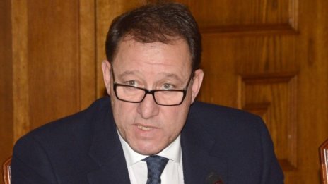 Найденов: Дата за предсрочен вот утре? Едва ли