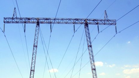Малки селища на север от Бургас все още са без ток