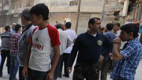 Организация призова сирийски бунтовници да спрат набирането на деца войници 