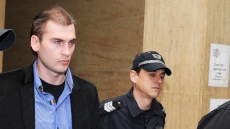 Доган да излезе от философския си сън, зове Октай 