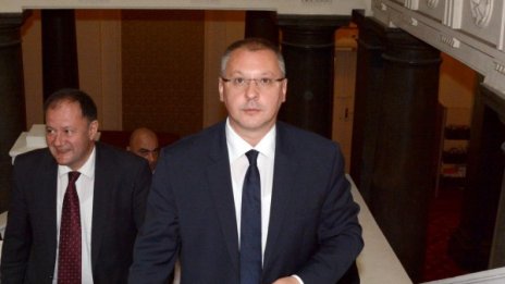 Отказът на Станишев от НС може да стане сложен казус