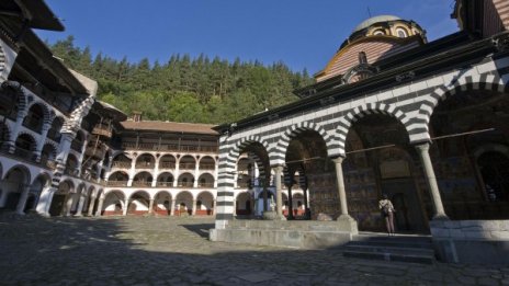Църквата отбелязва връщането на мощите на Иван Рилски