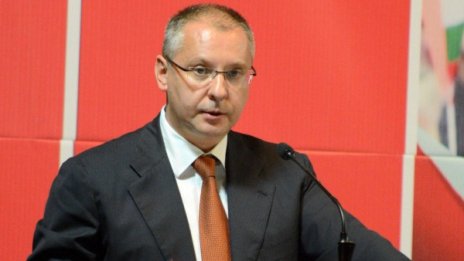 Натискът срещу Станишев в БСП се засилва