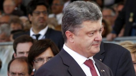 Порошенко сменя военния министър и началника на генщаба
