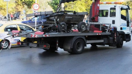 Паяци ще шпионират за неправилно спрели коли в София