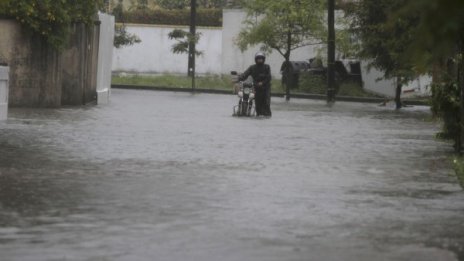 Хиляди пострадаха от наводнения в Южна Бразилия