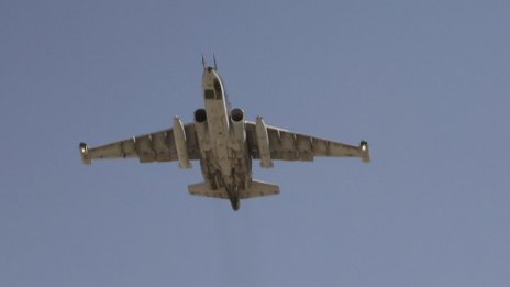 Украински сепаратисти са свалили военен самолет 