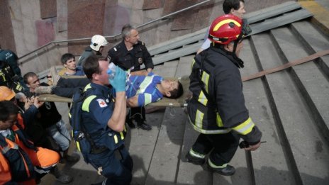 Жертвите на катастрофата в московското метро станаха 22