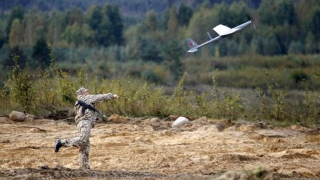 Беларуски военни издирват изгубен самолет чрез обява