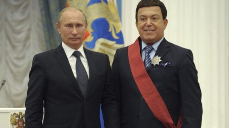 Латвия включи Йосиф Кобзон в "черен списък"