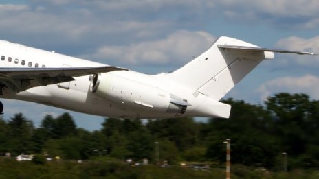 Откриха отломки от алжирския самолет в пустинен район в Мали